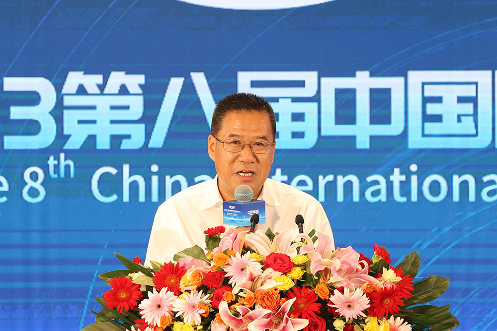 大咖来了！11月13-16日，著名经济学家马光远将出席第六届中国国际光伏产业大会