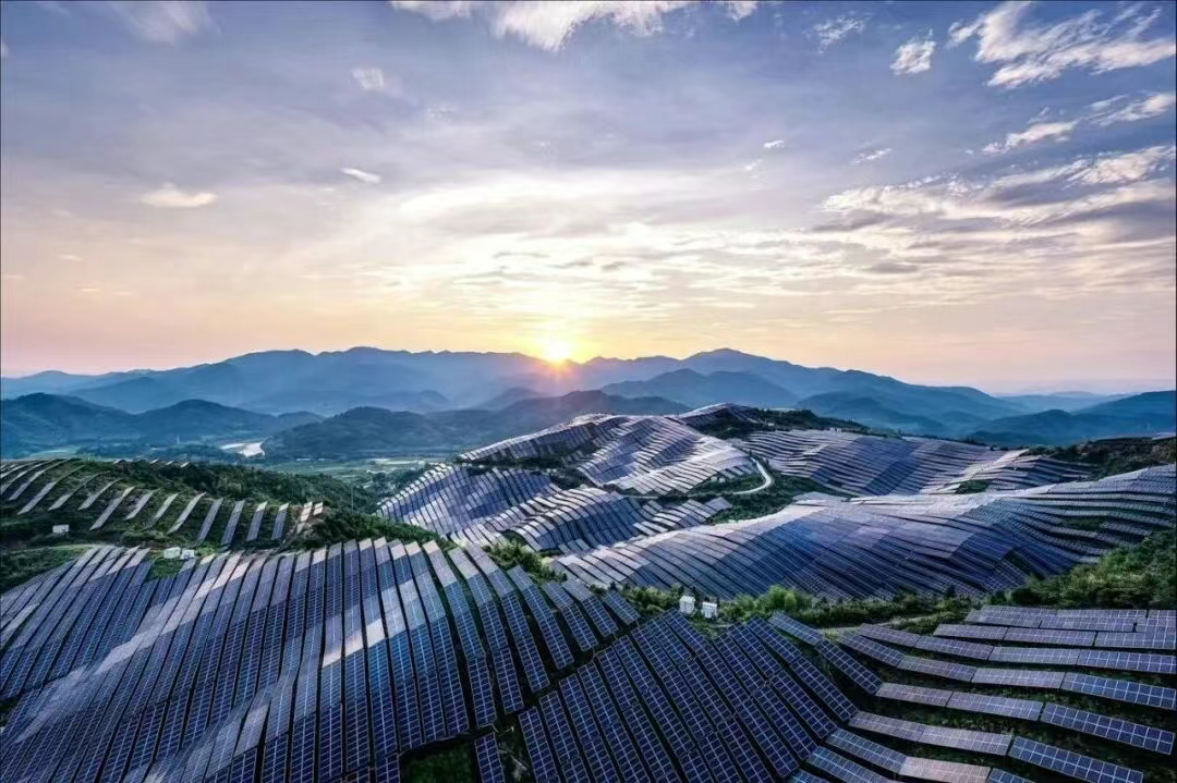 光储观察 | 2025年中国光储十大热点