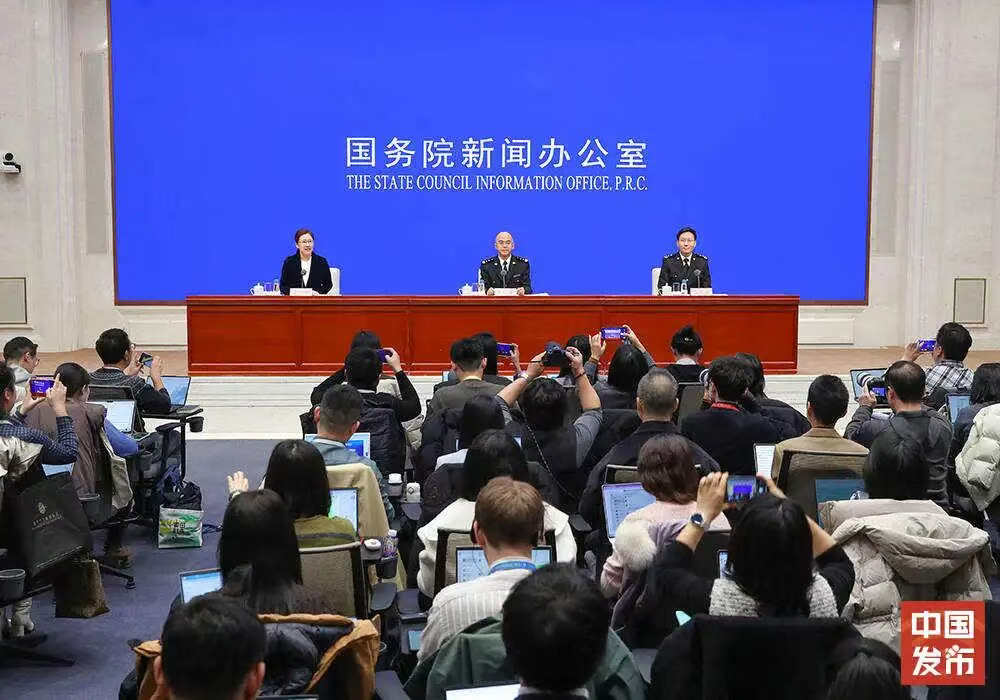 海关总署：2025年光伏等&ldquo;新三样&rdquo;产品出口规模比2020年增长3.5倍